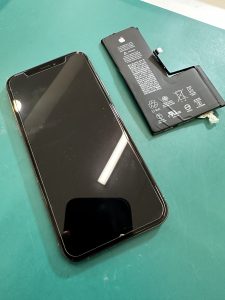 iPhoneXSバッテリー交換